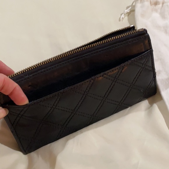 🔥 HOT DEAL 🔥 MARC JACOBS ✨ quilted black gold wallet continental - Picture 8 of 11